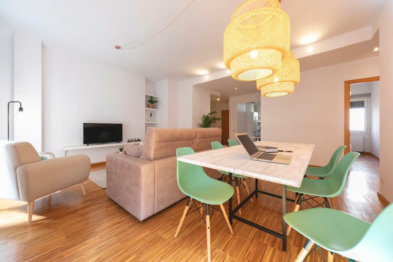 Bravissimo Sunset Apartment Girona Ngoại thất bức ảnh